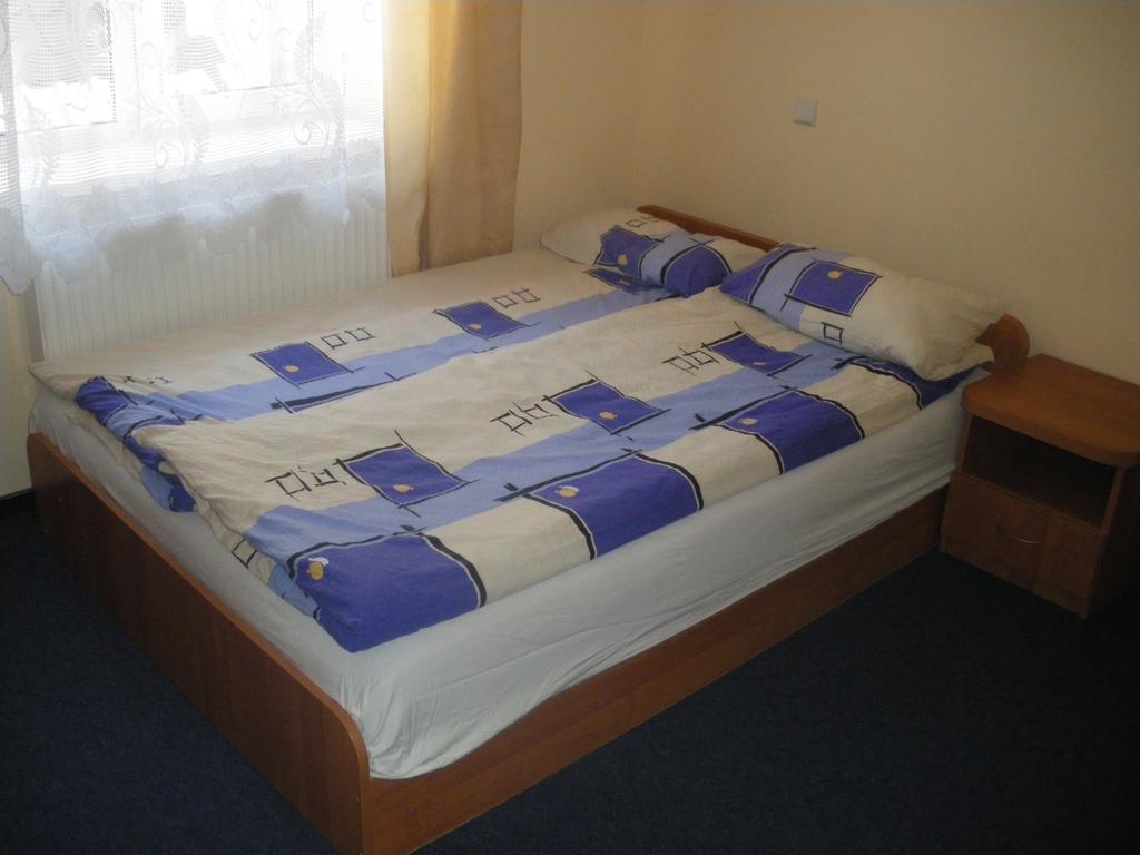 Osrodek Wypoczynkowy Ognisko Hotel กรินีซา ดรอยจ์ ภายนอก รูปภาพ